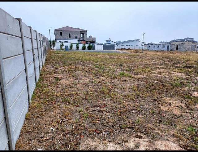 LAND FOR SALE IN DARLING